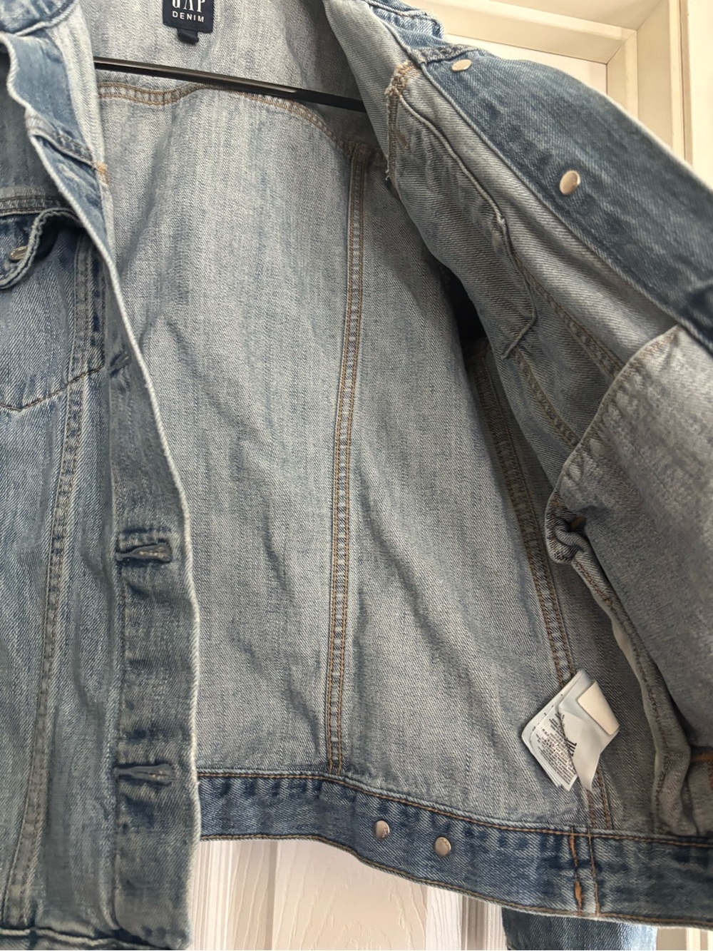 Gap Denim Jacket - Medium - Picture 5 of 13